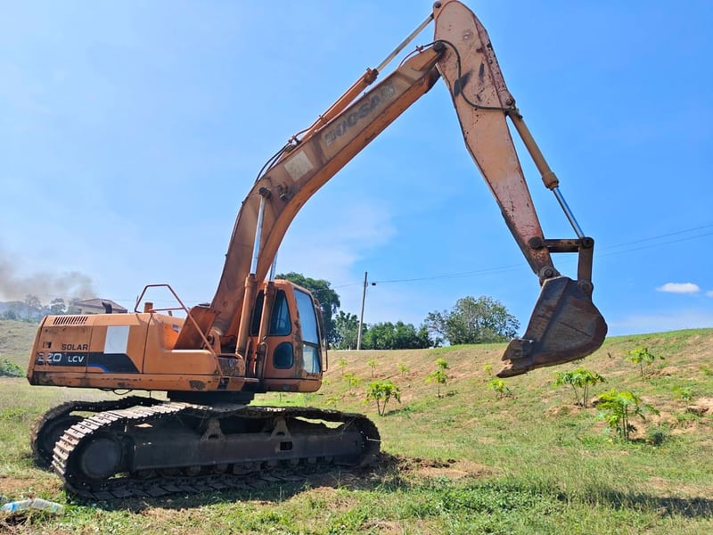 ขายรถแม็คโครDosan 220lcv ใบแจ้งจำหน่าย ใช้งานได้ ราคา3.9แสน ขายรถแม็คโครDosan 220lcv ใบแจ้งจำหน่าย ใช้งานได้ ราคา3.9แสน