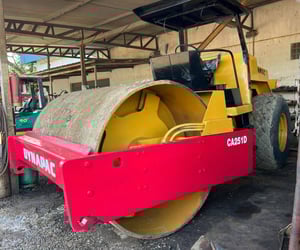 ขายรถบด10ตัน 2เพลา Dynapac ca251D มีเล่มทะเบียน ใช้งานดี ราคา599,000