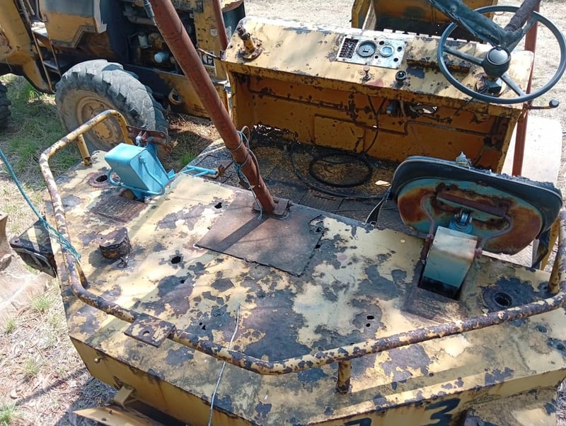 ขายรถบด3ล้อเหล็ก ใช้งานได้ ใบซื้อvายราคา2.9แสน