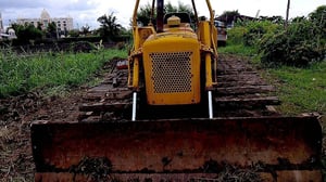 ขายรถแทรกเตอร์mitsubishi Bd2D ตีนเป็ด70ซ.ม.ใช้งานได้ปกติราคา65,000บ.