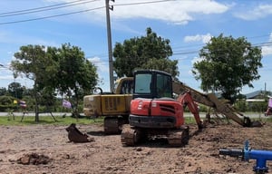 ขายรถแม็คโครkomatsu pc120-6 ใช้งานดีทำงานปกติ  ใบซื้อขาย ราคา299,000บ.