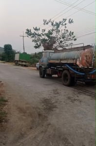 รถ6ล้อน้ำhino 150แรง ใช้งานดี มีทะเบียน ราคา2.5แสน