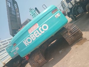 รถแม็คโครkobelco sk200-8มีทะเบียน ใช้งานดี ราคา110,000 รถแม็คโครkobelco sk200-8มีทะเบียน ใช้งานดี ราคา110,000