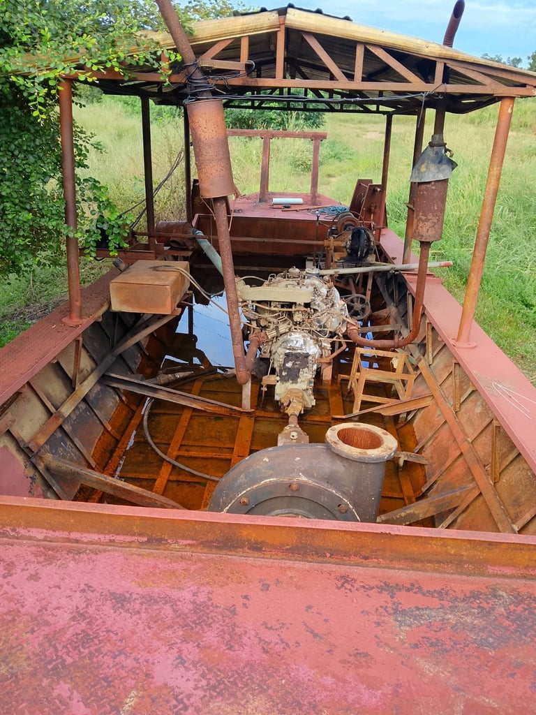 ขายเรือดูดทราย10นิ้ว ใช้งานได้ดี ราคา800,000 ขายเรือดูดทราย10นิ้ว ใช้งานได้ดี ราคา800,000