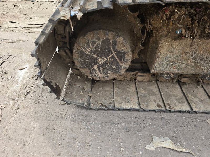 ขายรถแม็คโครkomatsu pc200-7ใช้งานดี มีทะเบียน ราราถูกเรๆ470,000