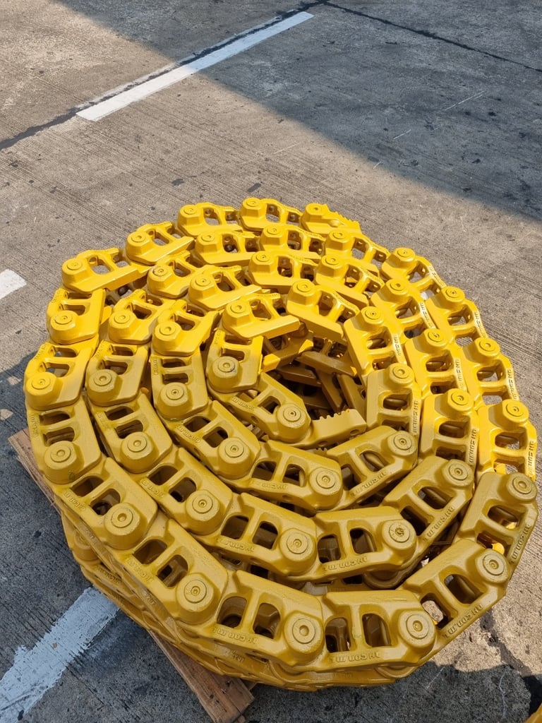 ขายอะไหล่ช่วงล่าง โซ่แทรกเตอร์ D7 D6 D5 D4 D3 D2 ขายอะไหล่ช่วงล่าง โซ่แทรกเตอร์ D7 D6 D5 D4 D3 D2