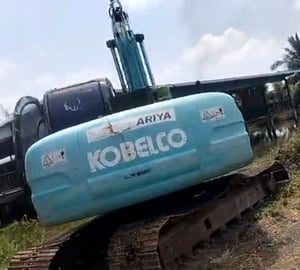 รถแม็คโครkobelco  sk120-5super ใช้งานดี ใบซื้อขาย ราคา269,000