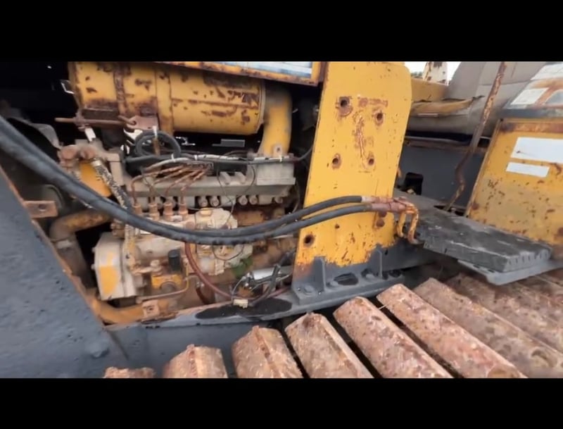 รถแทรกเตอร์komatsu D20pl-6ตีนเป็ด ใบ70cmใช้งานดี ราคา165,000