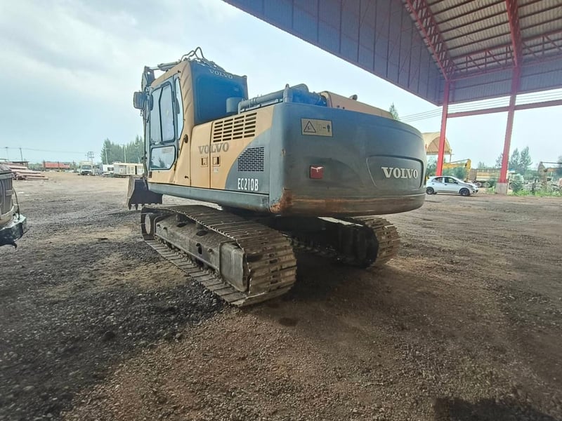 รถ แม็คโครvollvo EC210C ใช้งานดี ใบซื้อvาย ราคาถูกดีๆๆ500,000