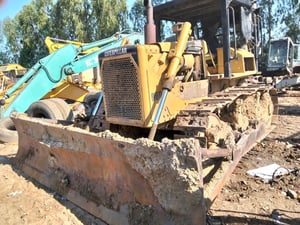 ขายรถแทรกเตอร์CAT D6D 140 แรง ตีนไก่ เกียร์ตัด มีทะเบียน ใช้งานได้ดี ราราถูกดีๆ585,000 ขายรถแทรกเตอร์CAT D6D 140 แรง ตีนไก่ เกียร์ตัด มีทะเบียน ใช้งานได้ดี ราราถูกดีๆ585,000