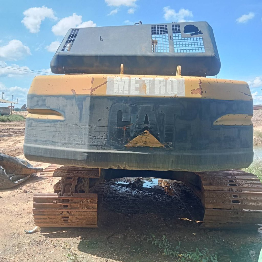 รถแม็คโครCAT 320v2 ใช้งานได้ปกติ ใบซื้อขาย ราคา330,000