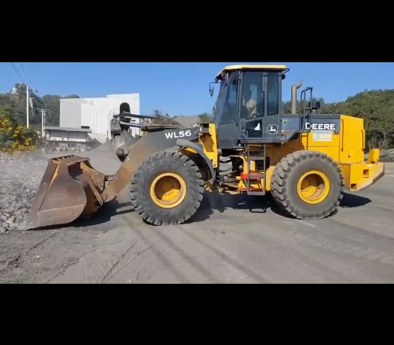 ขายรถตักล้อยาง.Deere wl56 ใช้งานดี ใบอินวอย ราคา1,250,000 ขายรถตักล้อยาง.Deere wl56 ใช้งานดี ใบอินวอย ราคา1,250,000