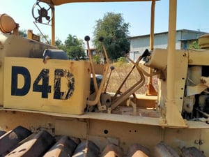ขายรถแทรแเตอร์CAT D4D ตีนเป็ด ตามสภาพ ใบซื้อvายาาคา145,000