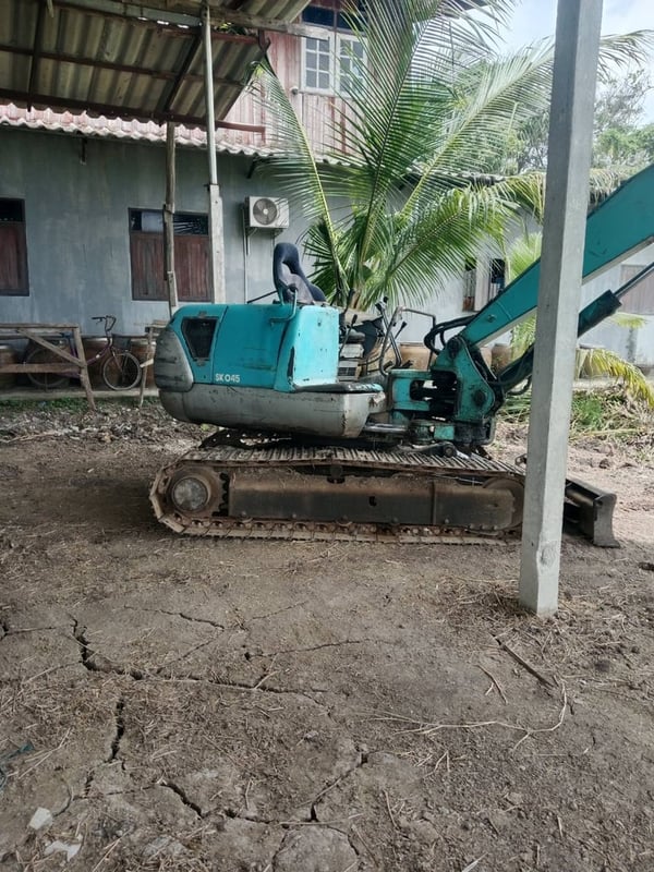 รถแม็คโครkobelco sk045 บูม ยาว ใช้งานดี ราคา199,000 รถแม็คโครkobelco sk045 บูม ยาว ใช้งานดี ราคา199,000