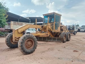 ขายรถเกรดเดอร์ cat 140g72v12451  ใช้งานดี มีเล่ม 1,490,000