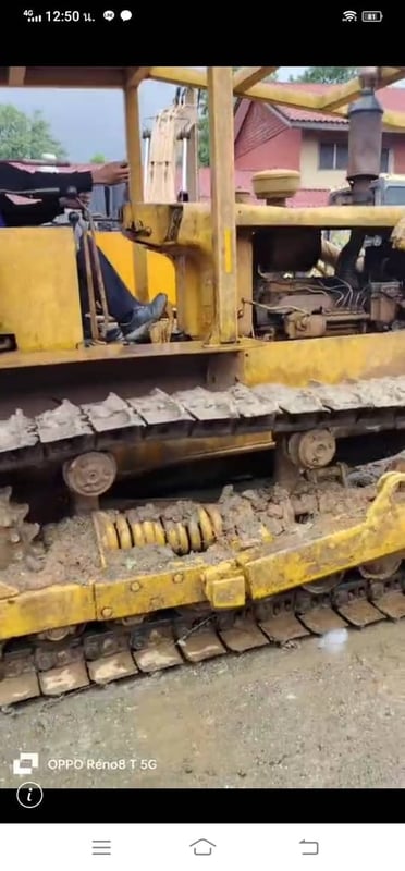 ขาบรถแทรกเตอร์CAT D5D ตีนไก่ ใช้งานได้ปกติ ใบซื้อขาย ราคา3.9แสน