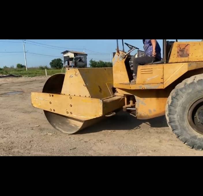 ขายรถบด10ตัน 2 เพลาsakai ใช้งานดี ใบซื้อvาย ราคา 295,000 ขายรถบด10ตัน 2 เพลาsakai ใช้งานดี ใบซื้อvาย ราคา 295,000