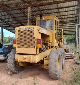 ขายรถเกรดเดอร์ champion 710 ใช้งานดี ใบซื้อขายราคา285,000