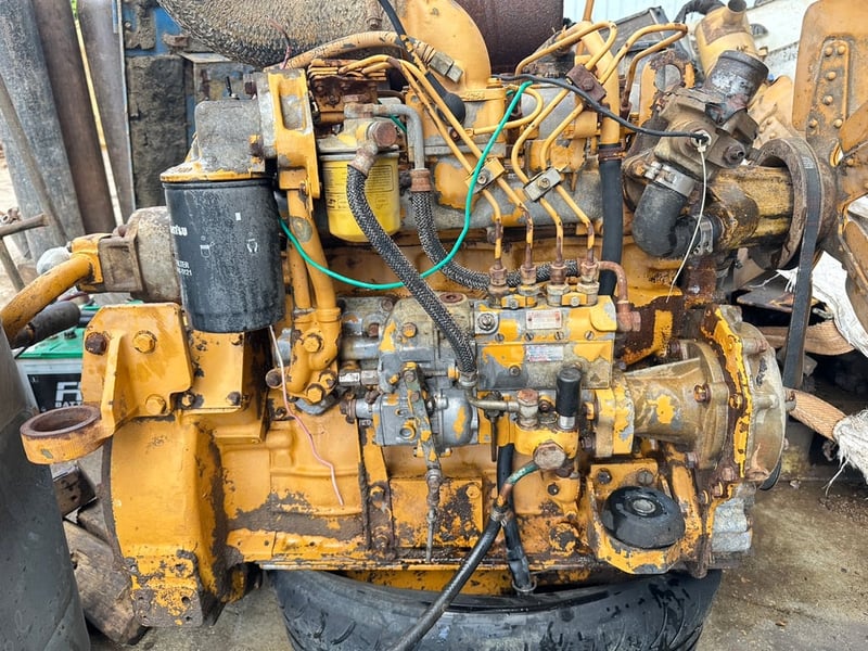 เครื่องยนต์komatsu 4D105-3สภาพดี ใช้งานดี ราคา65,000
