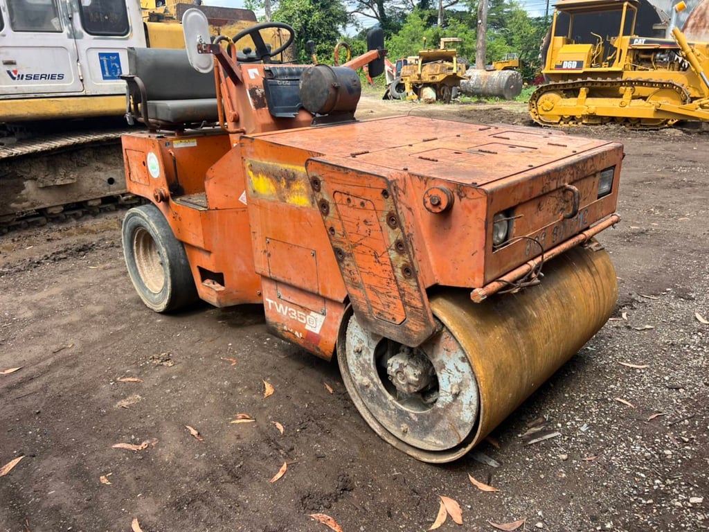 ขายรถบดsakai tw350 ใช้งานปกติ ใบซื้อขาย ราคา285,000 ขายรถบดsakai tw350 ใช้งานปกติ ใบซื้อขาย ราคา285,000