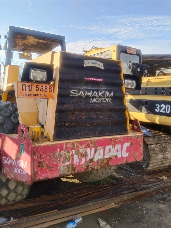 ขายรถบด10ตัน Dynapac ca25 ใช้งานดี มีทะเบียน ราคา5.5แสน ขายรถบด10ตัน Dynapac ca25 ใช้งานดี มีทะเบียน ราคา5.5แสน