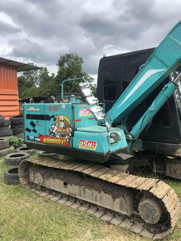ขายรถแม็คโครkobelco sk60-2ใช้งานดี ใบซื้อขายราคาถูกดี 2.3แสน