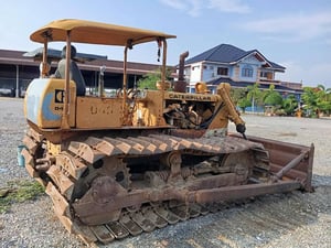 รถแทรกเตอร์CAT D4D ตีนเป็ด ใช้งานดี ใบซื้อขายราคา289,000