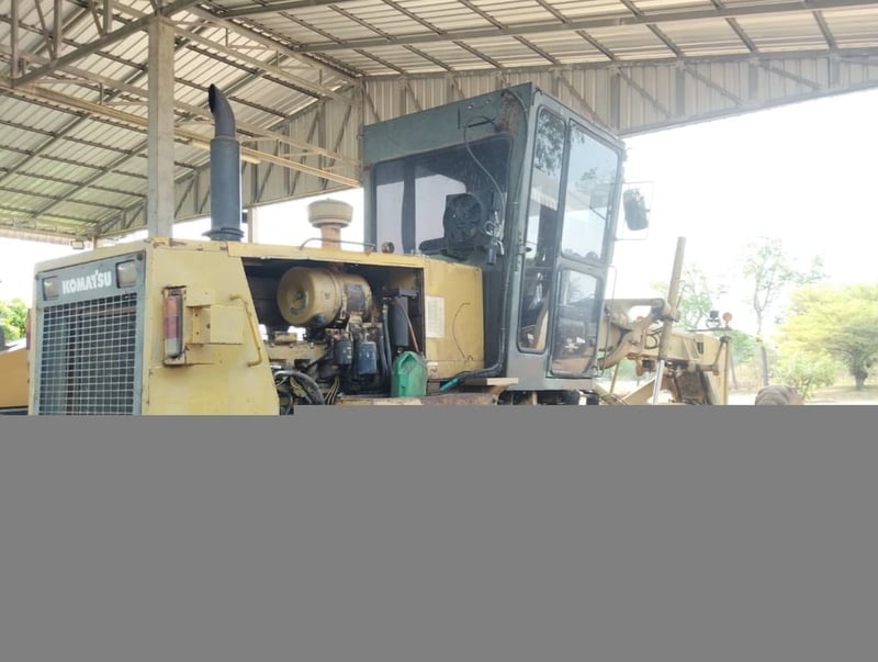 รถเดรดเดอร์ komatsu G62A ใช้งานดี ใบซื้อขาย ราคาถูกดีๆๆ5.9แสน