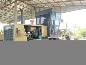 รถเดรดเดอร์ komatsu G62A ใช้งานดี ใบซื้อขาย ราคาถูกดีๆๆ5.9แสน