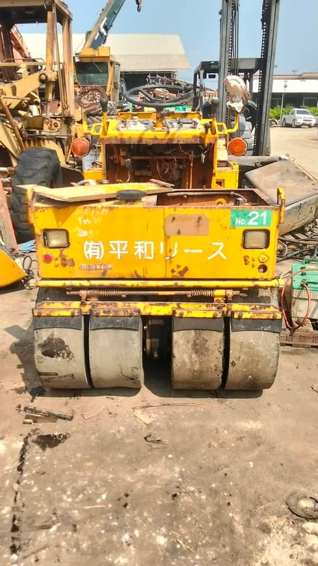 รถบด3ตัน sakai ใช้งานได้ปกติ เก่านอก ราคา175,000 รถบด3ตัน sakai ใช้งานได้ปกติ เก่านอก ราคา175,000