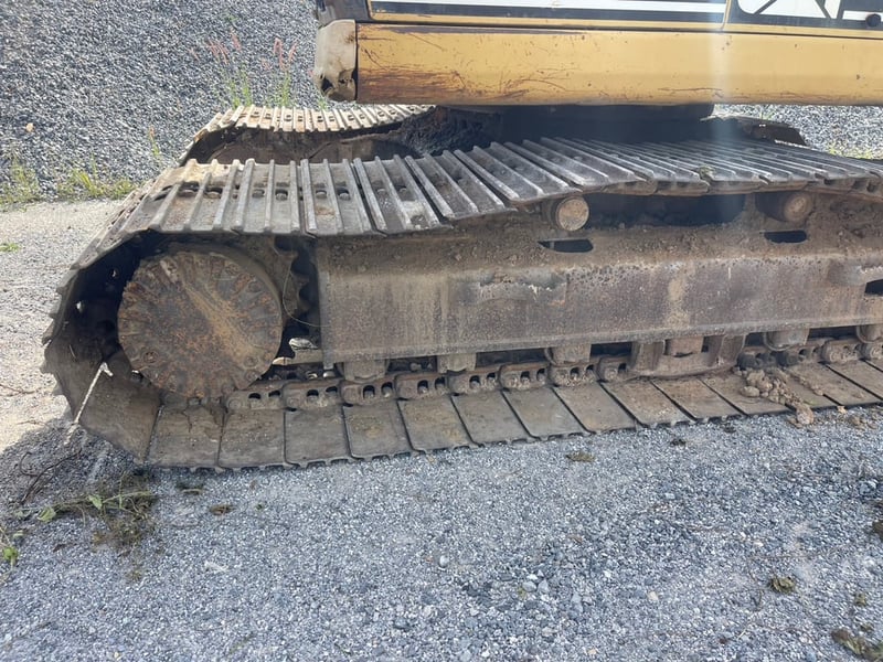 ขาย2คันรวม cat320v2 บูมยาว1 สั้น1 ตามสภาพ ราคา5.8แสน