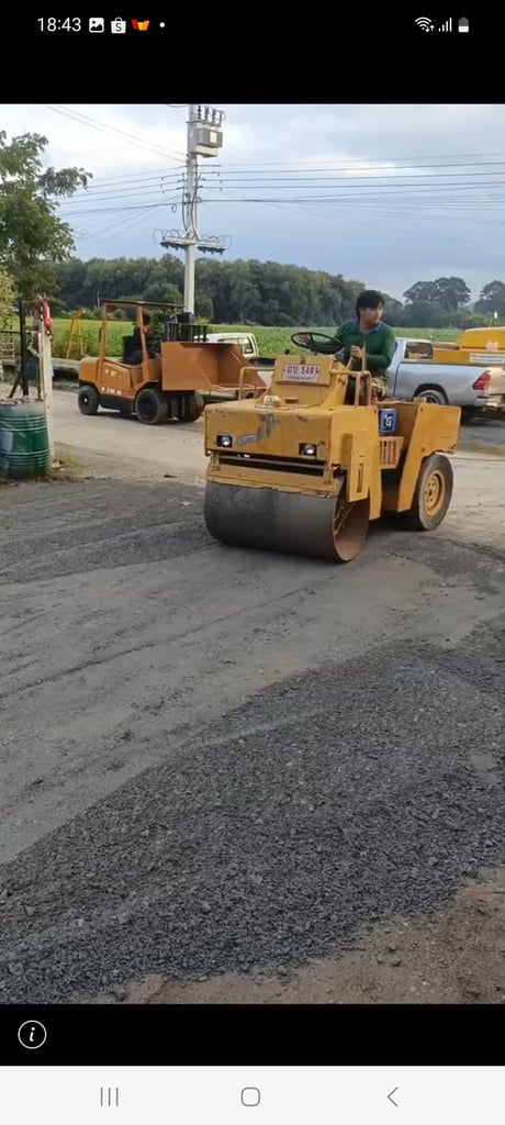 ขายรถบดล้อหน้าเหล็กหลังยาง 4ตันbomag ใช้งานดี ใบซื้อขาย ราคา1.7แสน ขายรถบดล้อหน้าเหล็กหลังยาง 4ตันbomag ใช้งานดี ใบซื้อขาย ราคา1.7แสน