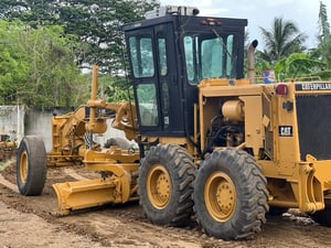 รถเกรดเดอร์CAT 140G. 81v ใช้งานดี มีทะเบียน ราคา1,100,000 รถเกรดเดอร์CAT 140G. 81v ใช้งานดี มีทะเบียน ราคา1,100,000