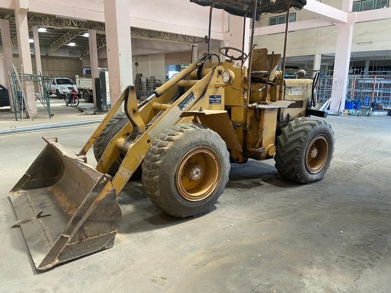 ขายรถตักfurukawa 1คิว ใช้งานดี ใบซื้อvาย ราคาถูกดี 169,000