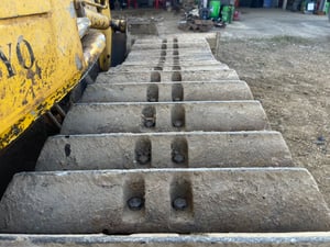 รถแทรกเตอร์komatsu D20p-7 เครื่องyanma  ตีนเป็ด ใช้งานดีมาก ราคาถูกดี295,000