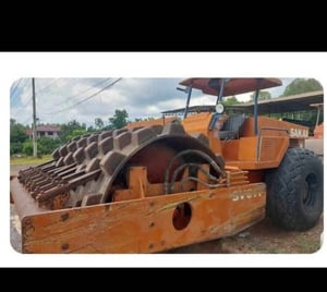 รถบดล้อหนาม sakai sv91t มีทะเบียน ใช้งานดี ราคา5.5แสน รถบดล้อหนาม sakai sv91t มีทะเบียน ใช้งานดี ราคา5.5แสน