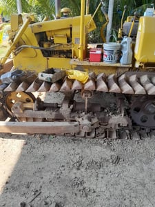 รถแทรกเตอร์mitsubishi bd2f ตีนเป็ด ใช้งานดี ใบซื้อvายทราคา 135,000 รถแทรกเตอร์mitsubishi bd2f ตีนเป็ด ใช้งานดี ใบซื้อvายทราคา 135,000