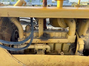 ขายรถแทรกเตอร์CAT D5D ตีนเป็ด  ใช้วานดีมาก ใบซื้อขาย ราคา4 5แสน