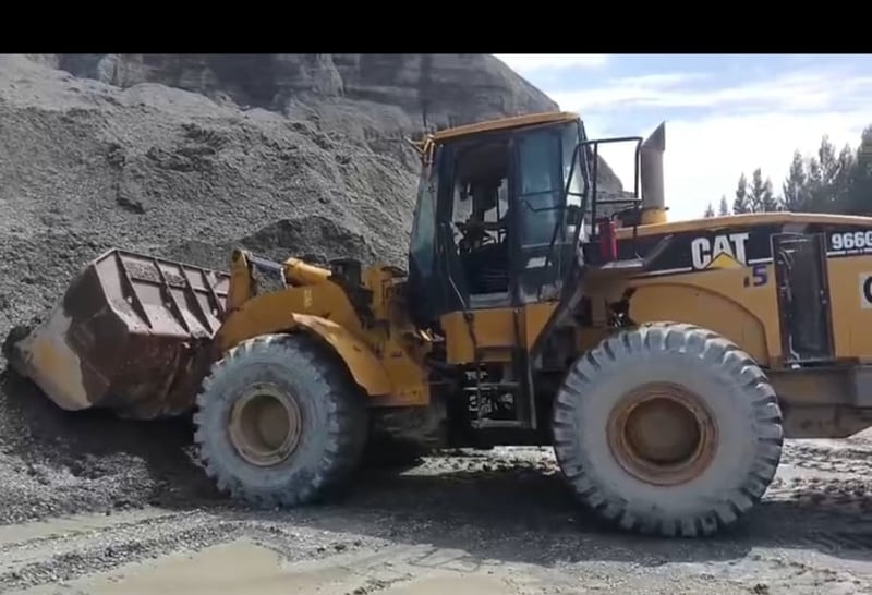 ขายรถตักล้อยางCAT 966G ใช้งานได้ดี มีเล่มทะเบียน ราคา1,190,000บ.90000คา1,190,000าคา ขายรถตักล้อยางCAT 966G ใช้งานได้ดี มีเล่มทะเบียน ราคา1,190,000บ.90000คา1,190,000าคา