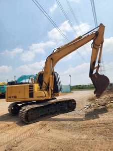 รถแม็คโครkomatsu pc120-6ใช้งานดี มีทะเบียน ราคา6.5อสน