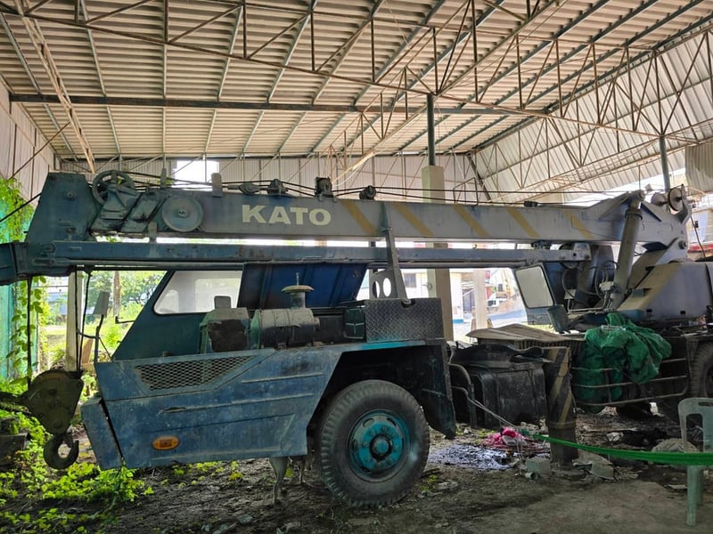 รถเครน11ตัน kato ใบซื้อvาย ใช้งานได้ปกติ ราคา270,000