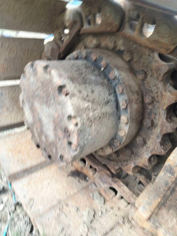 ขายรถแม็คโครHitashi zx200-3 ใช้งานได้ดี ใบซื้อขาย ราคา5.8แสน