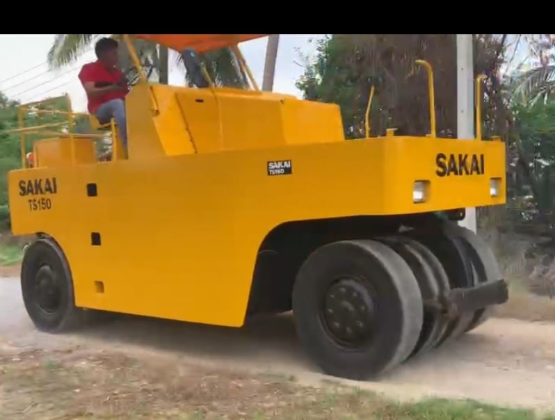 ขายรถบดล้อยาง9ล้อ sakai ts150 มีทะเบียน ราคา499,000 ขายรถบดล้อยาง9ล้อ sakai ts150 มีทะเบียน ราคา499,000