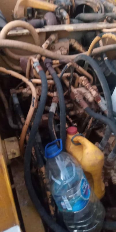 ขายรถแม็คโคร komatsu pc120-5 ใช้งานดี ใบซื้อvาย ราคาถูก275,000