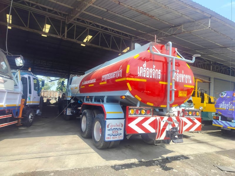 รถ10ล้อ น้ำ isuzu  240แรง มีทะเบียน ใช้งานดี ราคา799,000