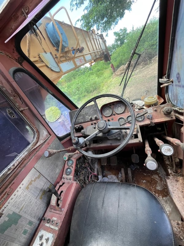 ขายรถเครน 20ตัน kato  kr20-h ใช้งานได้ดีมาก ใบซื้อขาย ราคาถูกดี399,000