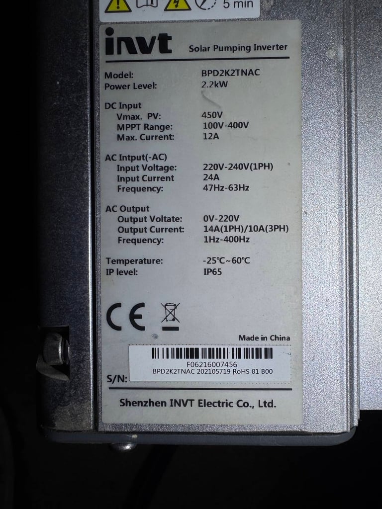 อินเวอร์เตอร์โซล่าเซลล์ ยี่ห้อ INVT รุ่น BPD2K2TNAC  2.2kW  สภาพใหม่เก่าเก็บ ใช้งานได้ปกติ ราคา 10,000 บาทไม่รวมส่ง