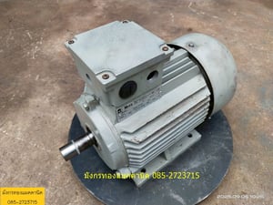 มอเตอร์ Merz  ขนาด 2 แรง ใช้ไฟสามเฟส 380V ความเร็วรอบ 1410 รอบต่อนาที ลวดเดิม หมุนนิ่ม สภาพสวย ใช้งานได้ดีปกติ ตัวละ 2,300 บาทไม่รวมส่ง มี 2 ตัว