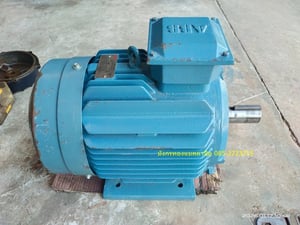 มอเตอร์ ABB ขนาด 10 แรง ใช้ไฟสามเฟส 380V ความเร็วรอบ 2910 รอบต่อนาที เดิมๆ หมุนนิ่ม สภาพดี ใช้งานได้ปกติ ราคา 7,500 บาทไม่รวมส่ง