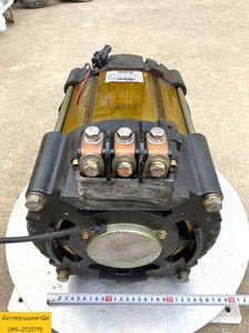 มอเตอร์ indution moter ยี่ห้อ HITACHI 48V ขนาด 12kW(16 แรง) สภาพสวย ถอดจากรถโฟล์คลิฟท์ ไม่มีกล่อง ขายตามสภาพไม่ได้ลอง ราคา 12,000 บาทไม่รวมส่ง